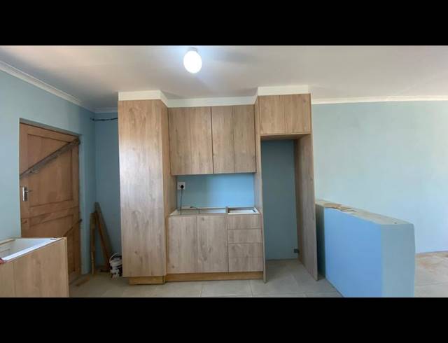 2 BEDROOM HOUSE FOR SALE IN GRAHAMSTOWN RURAL